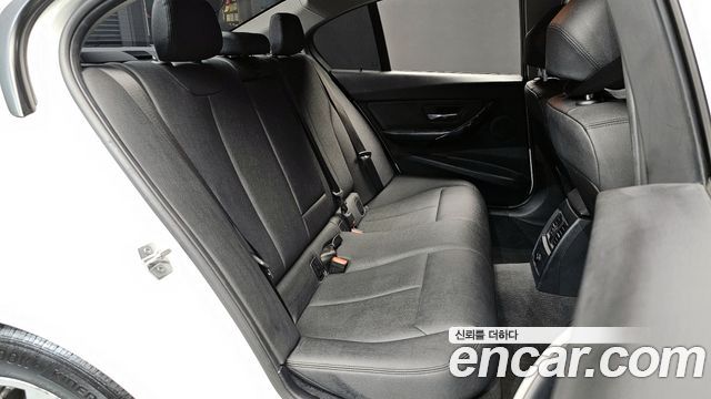 BMW 3-Series 320d