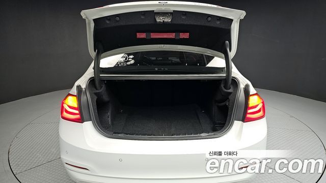 BMW 3-Series 320d