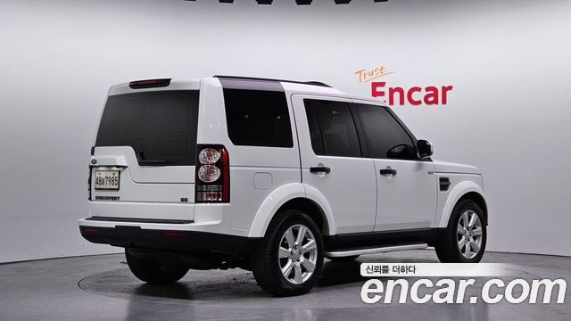 Land Rover Discovery 3.0 SDV6 SE