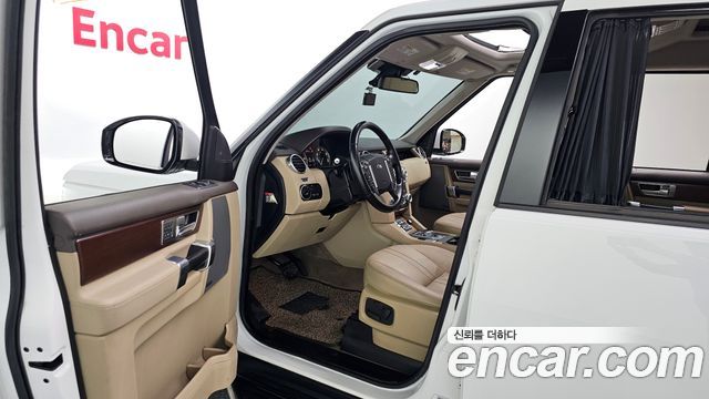 Land Rover Discovery 3.0 SDV6 SE