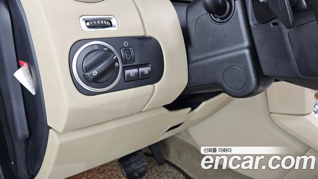 Land Rover Discovery 3.0 SDV6 SE