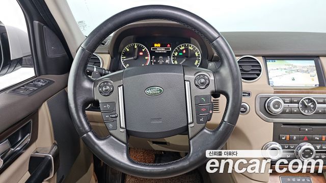 Land Rover Discovery 3.0 SDV6 SE