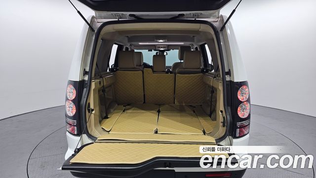 Land Rover Discovery 3.0 SDV6 SE