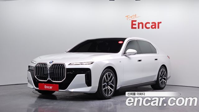 BMW 7-Series 740i xDrive M Sport