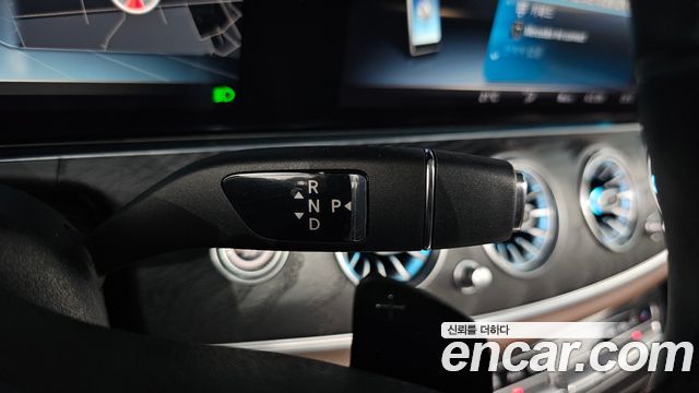 Mercedes-Benz E-Class E300 Avantgarde