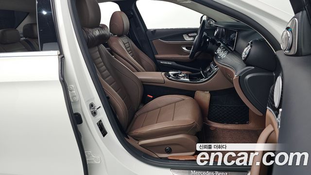Mercedes-Benz E-Class E300 Avantgarde