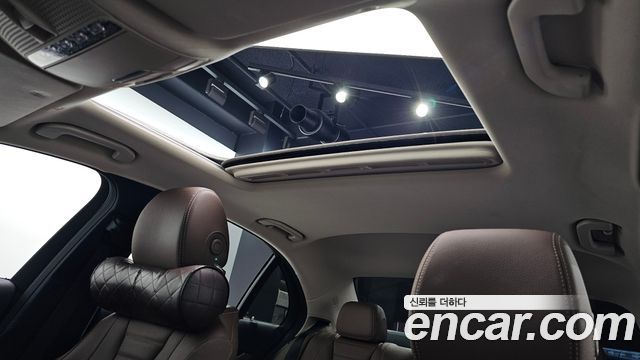 Mercedes-Benz E-Class E300 Avantgarde