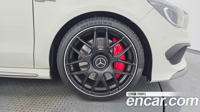 Mercedes-Benz CLA-Class CLA45 AMG 4MATIC