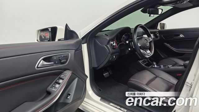 Mercedes-Benz CLA-Class CLA45 AMG 4MATIC