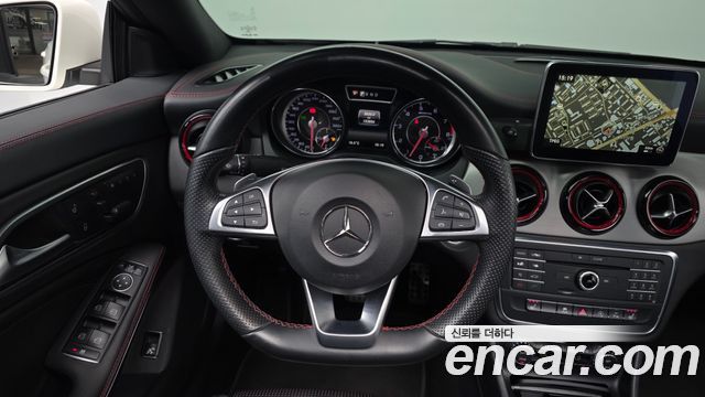 Mercedes-Benz CLA-Class CLA45 AMG 4MATIC