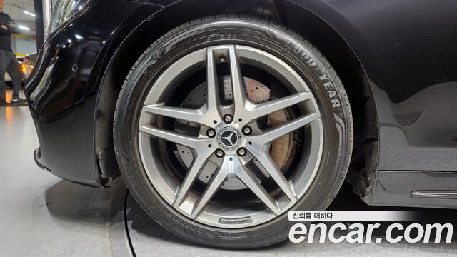 Mercedes-Benz S-Class S350 d 4MATIC AMG Line
