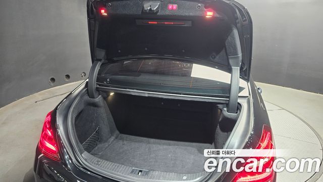Mercedes-Benz S-Class S350 d 4MATIC AMG Line