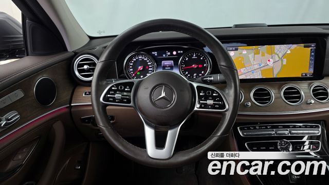 Mercedes-Benz E-Class E220d 4MATIC Exclusive