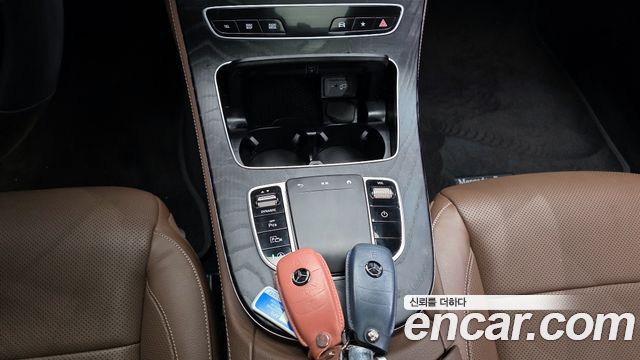 Mercedes-Benz E-Class E350 4MATIC Avantgarde