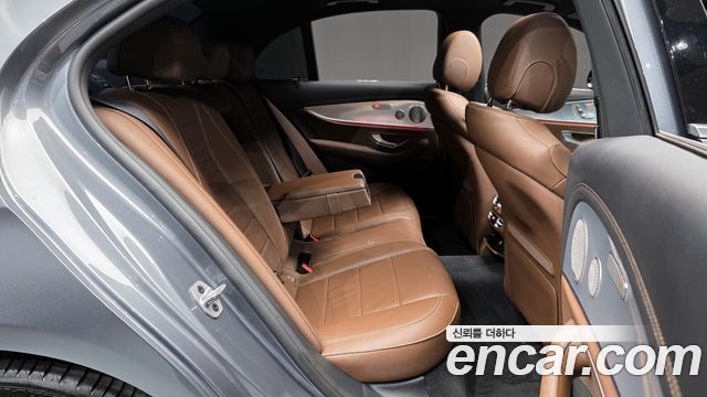 Mercedes-Benz E-Class E350 4MATIC Avantgarde