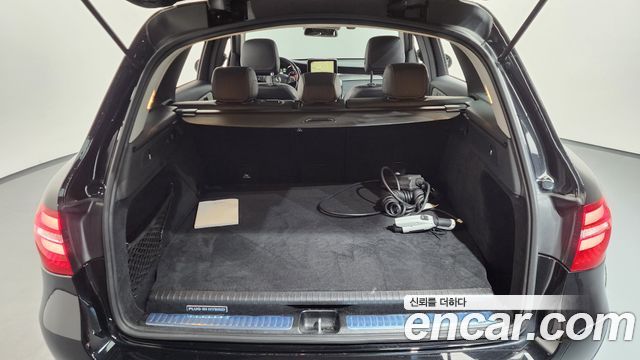 Mercedes-Benz GLC-Class GLC350e 4MATIC Premium