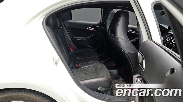 Mercedes-Benz A-Class A45 AMG 4MATIC