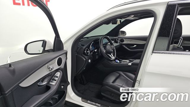 Mercedes-Benz GLC-Class GLC220 d 4MATIC