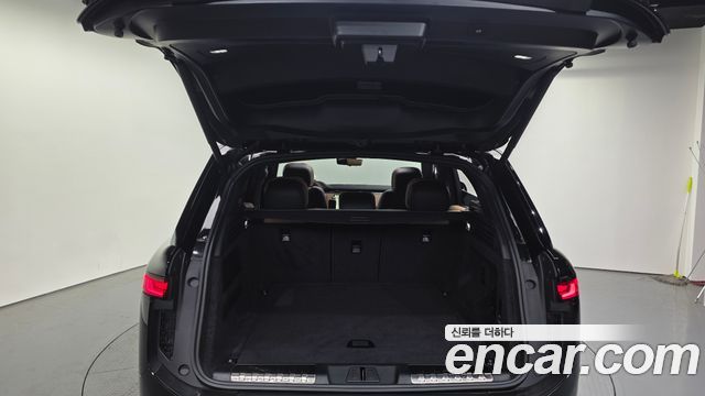 Land Rover Range Rover Sport P550E Dynamic HSE