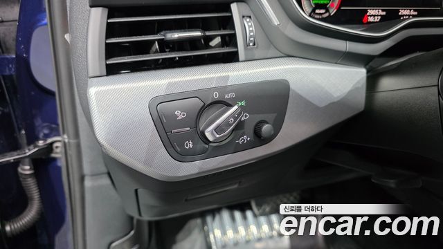 Audi A4 40 TFSI
