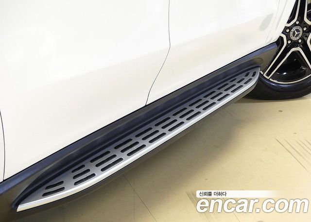 Mercedes-Benz GLE-Class GLE450 4MATIC