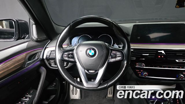 BMW 5-Series 520d M Sport Package Plus