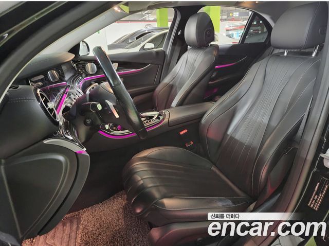 Mercedes-Benz E-Class E400 4MATIC Exclusive