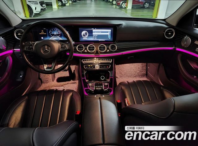 Mercedes-Benz E-Class E400 4MATIC Exclusive