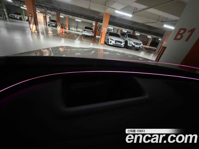 Mercedes-Benz E-Class E200 Avantgarde