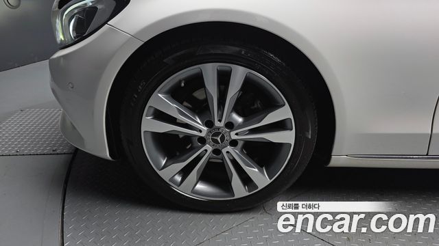 Mercedes-Benz C-Class C220 d Avantgarde