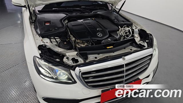 Mercedes-Benz E-Class E220d 4MATIC Exclusive