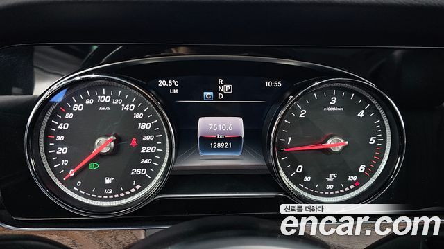 Mercedes-Benz E-Class E220d 4MATIC Exclusive