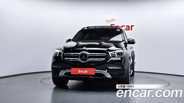 Mercedes-Benz GLE-Class GLE300d 4MATIC