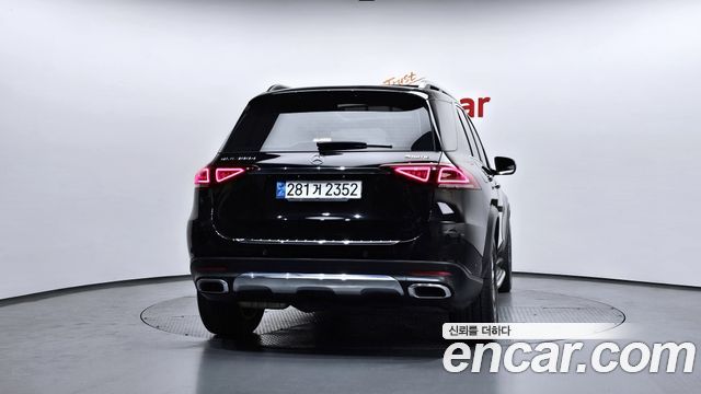 Mercedes-Benz GLE-Class GLE300d 4MATIC