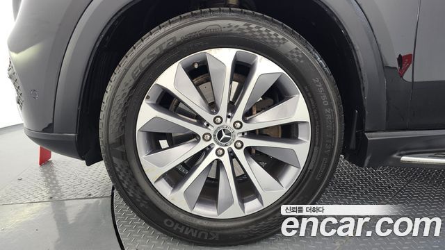 Mercedes-Benz GLE-Class GLE300d 4MATIC