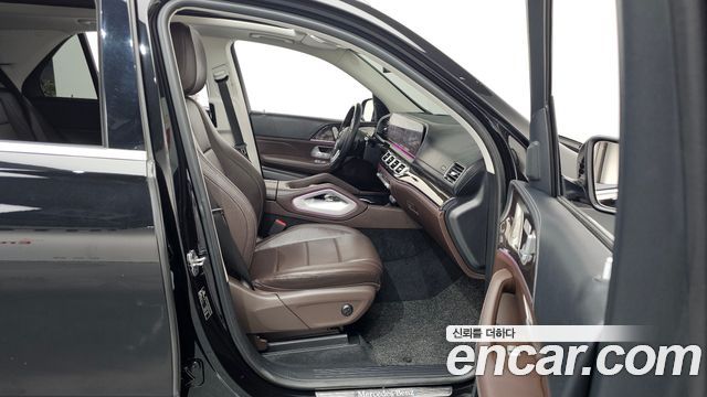 Mercedes-Benz GLE-Class GLE300d 4MATIC