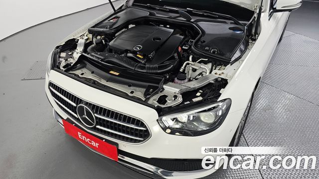Mercedes-Benz E-Class E350 4MATIC Avantgarde
