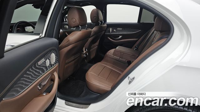Mercedes-Benz E-Class E350 4MATIC Avantgarde