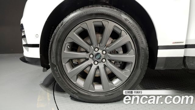 Land Rover Range Rover Velar 3.0 D300 R-Dynamic SE