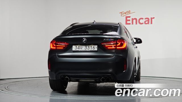 BMW X6M 4.4