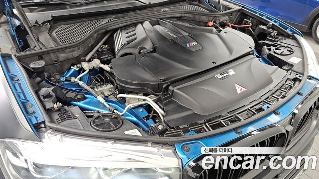 BMW X6M 4.4