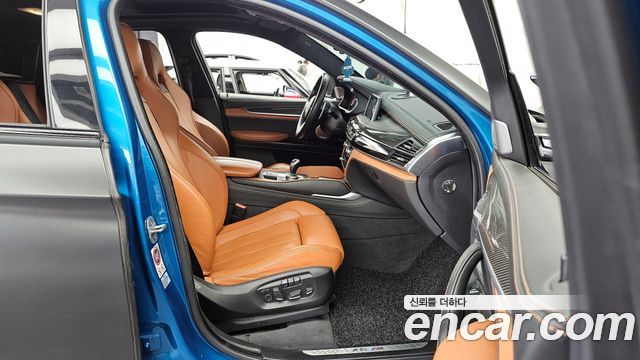 BMW X6M 4.4