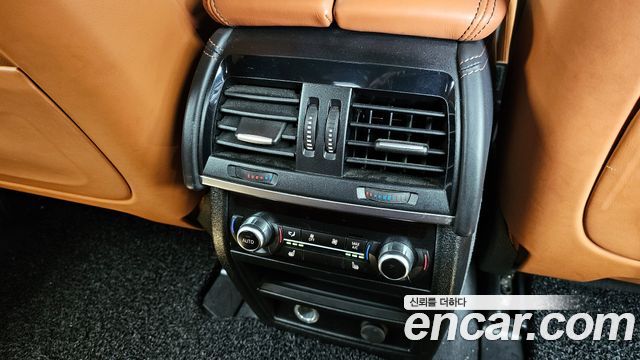 BMW X6M 4.4