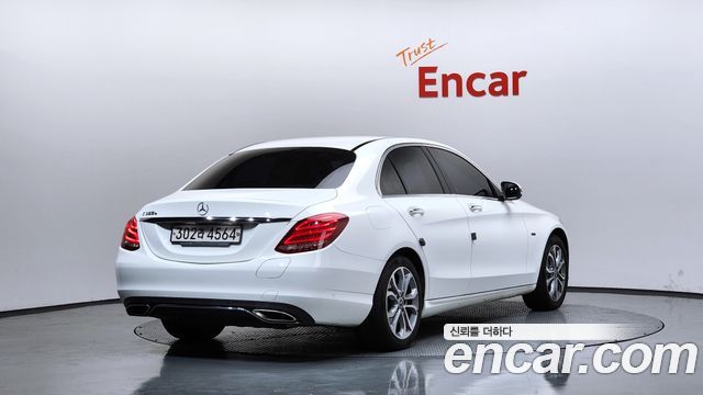 Mercedes-Benz C-Class C350e