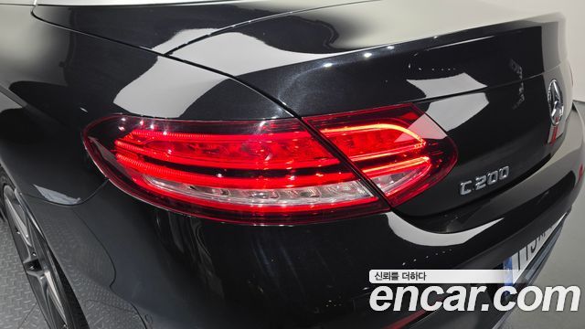 Mercedes-Benz C-Class C200 Cabriolet