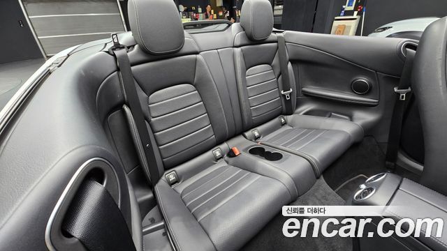 Mercedes-Benz C-Class C200 Cabriolet