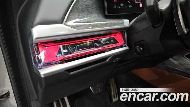 BMW 7-Series 740i xDrive M Sport