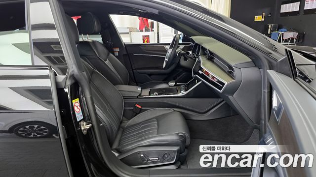 Audi A7 (4K) 55 TFSI Quattro Premium