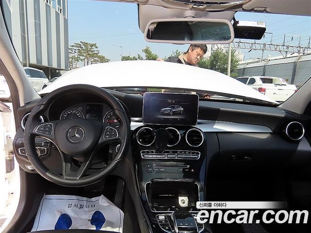 Mercedes-Benz C-Class C200