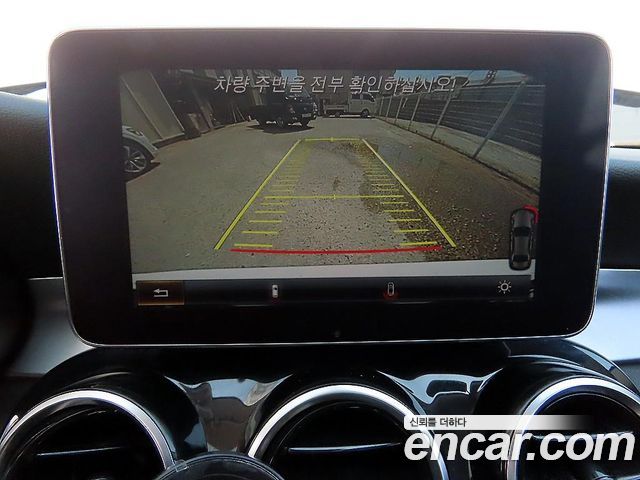 Mercedes-Benz C-Class C200